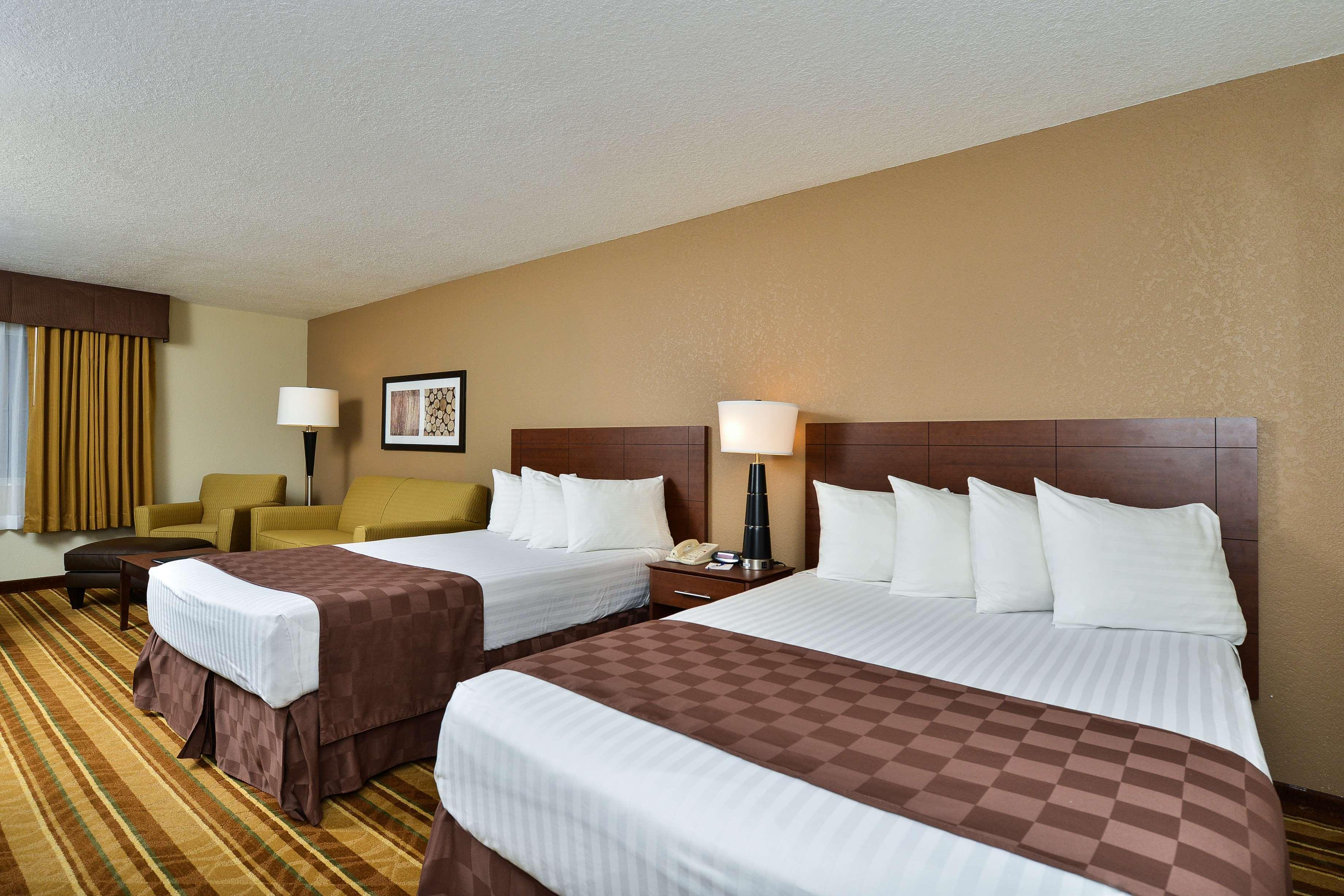 Rock Island Inn & Suites Marshalltown Zewnętrze zdjęcie