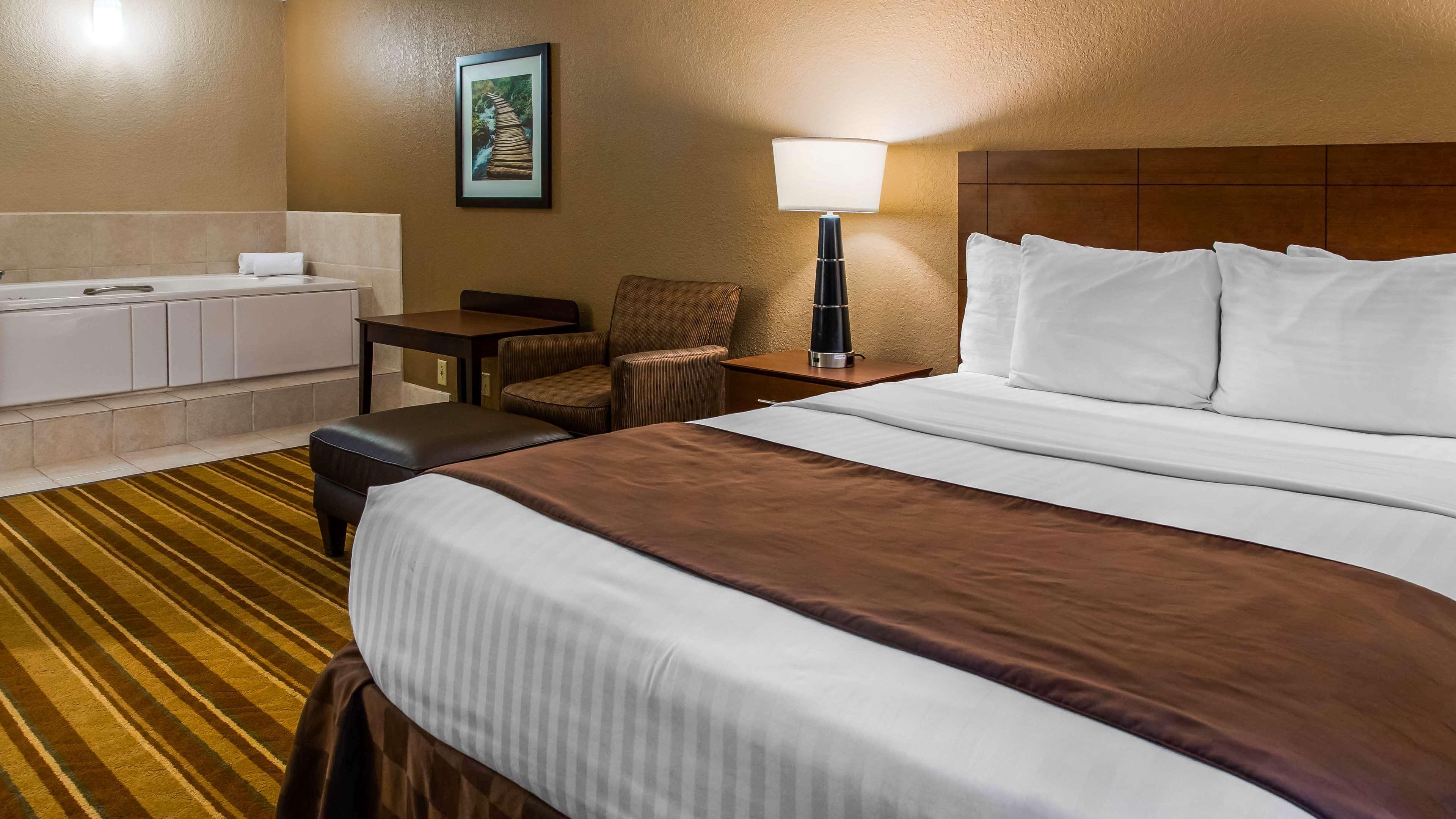 Rock Island Inn & Suites Marshalltown Zewnętrze zdjęcie