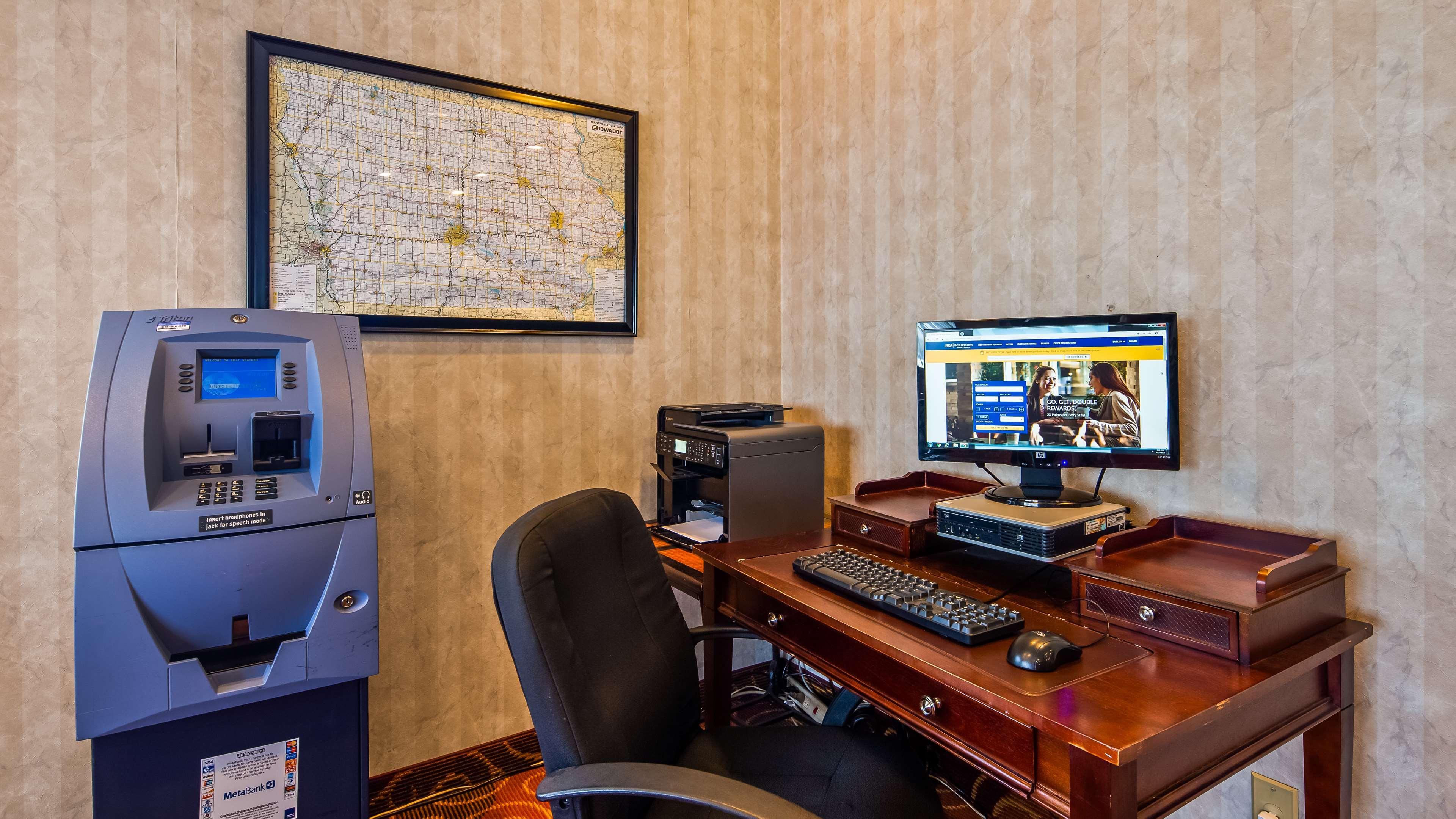 Rock Island Inn & Suites Marshalltown Zewnętrze zdjęcie