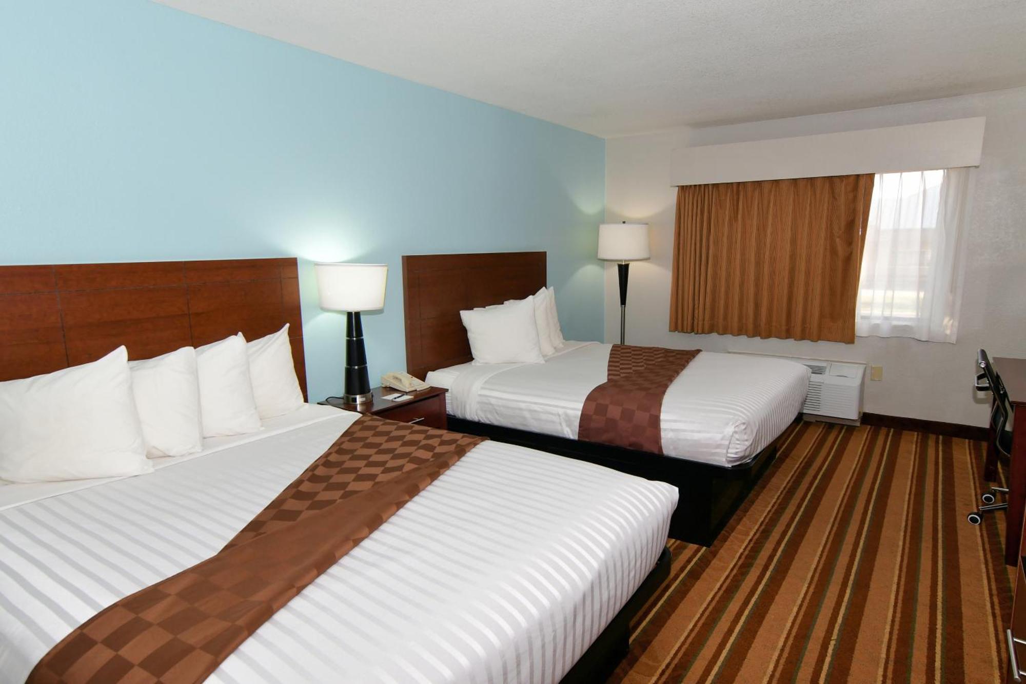 Rock Island Inn & Suites Marshalltown Zewnętrze zdjęcie
