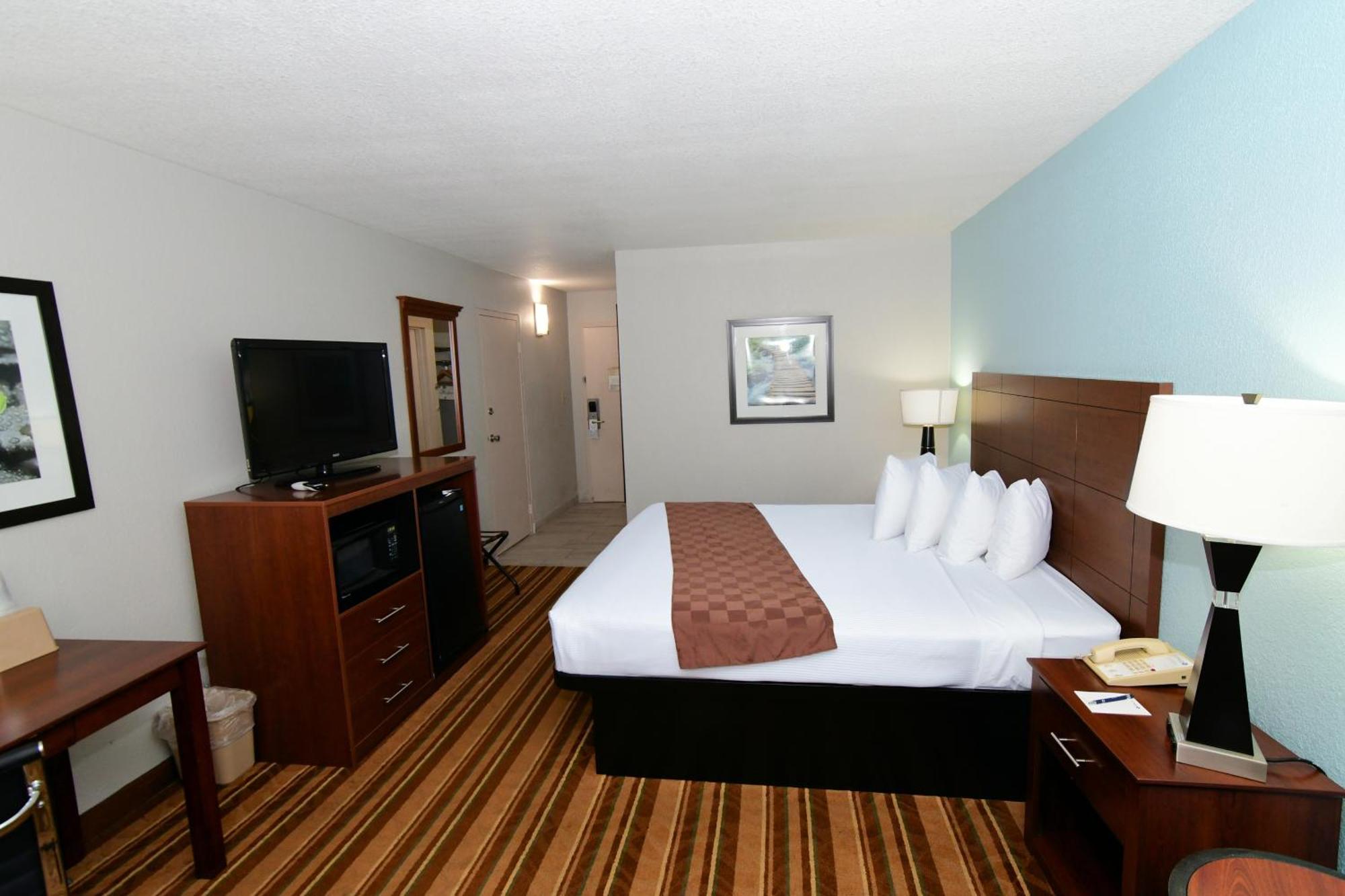 Rock Island Inn & Suites Marshalltown Zewnętrze zdjęcie