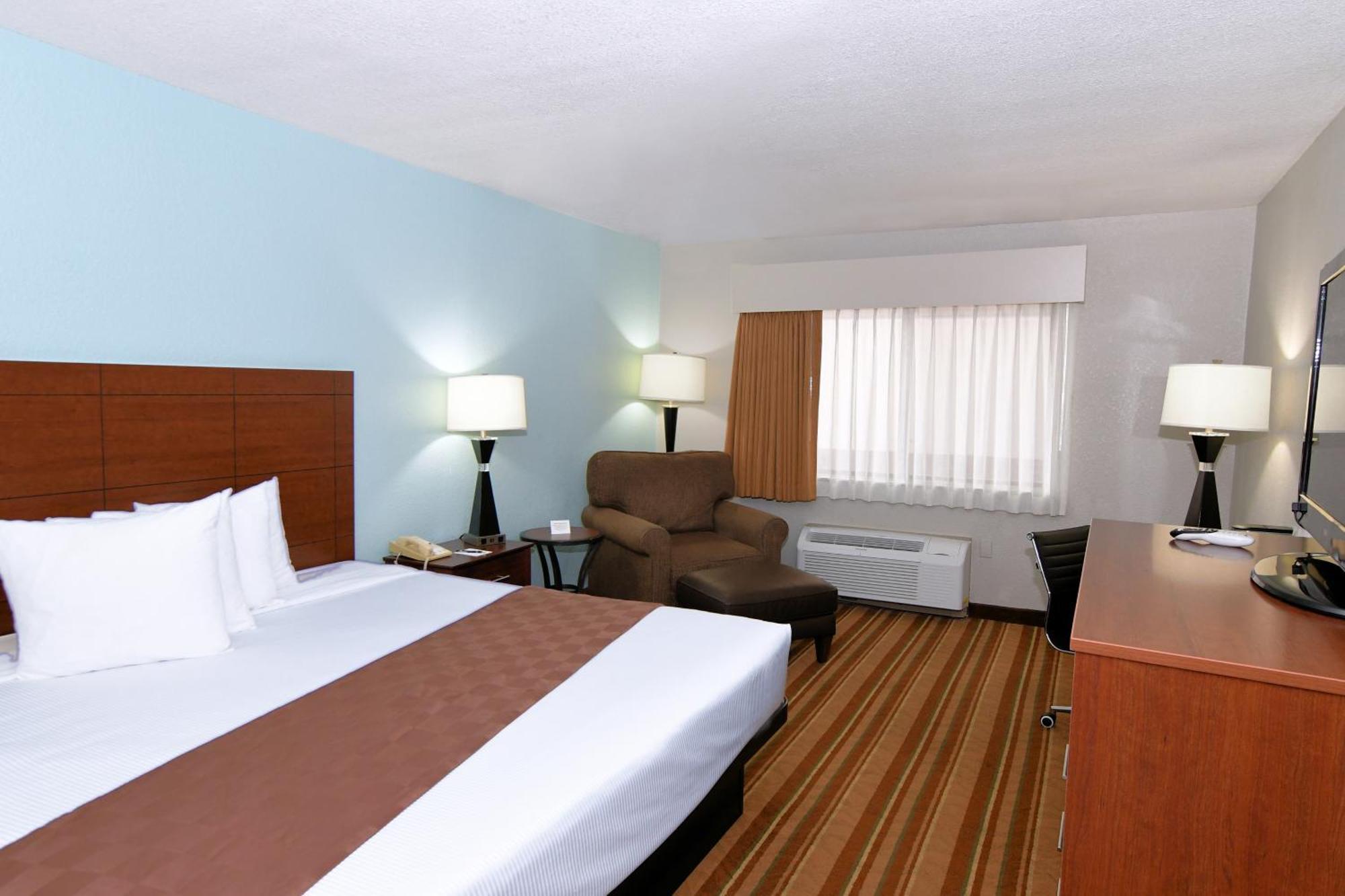Rock Island Inn & Suites Marshalltown Zewnętrze zdjęcie
